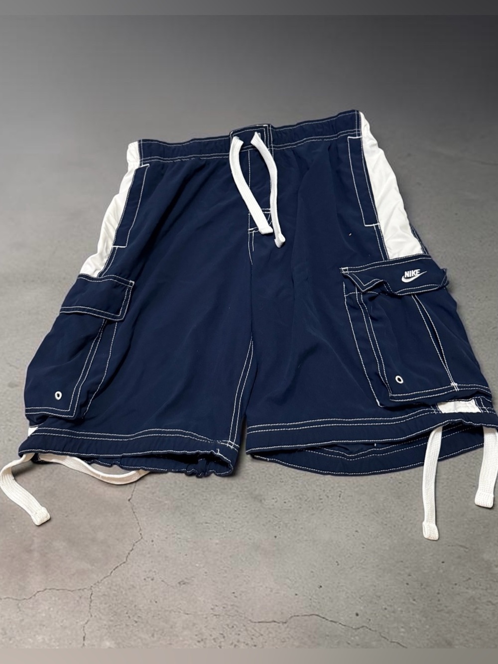 Nike Men’s Navy and White Cargo Shorts